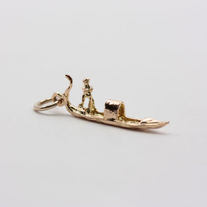 Vintage 9ct Gold Venice Gondola Charm
