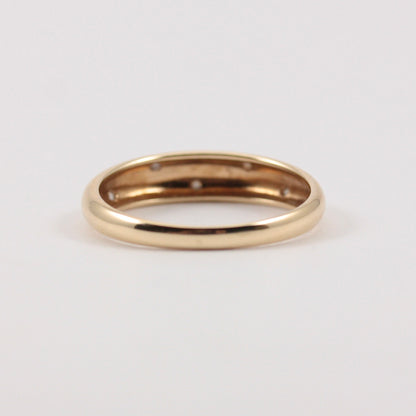 Pre-owned 9ct Gold Diamond Clover Domed Ring