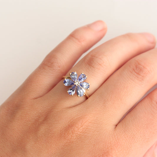 Pre-owned 9ct Gold Tanzanite Flower Cluster Ring