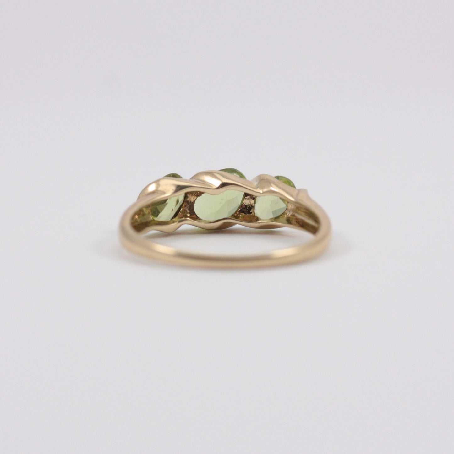 Pre-owned 9ct Gold Peridot Three Stone Ring
