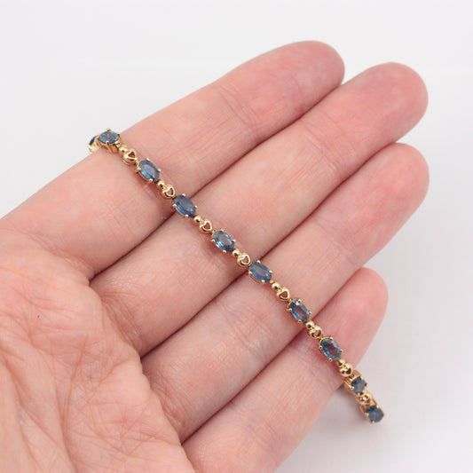 Pre-owned 9ct Gold Sapphire Heart Link Bracelet, 2005