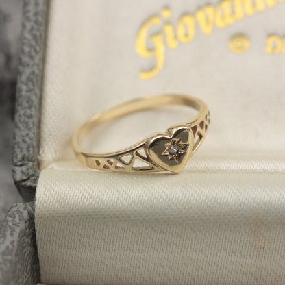 Late Vintage 9ct Gold and Star Set CZ Heart Ring