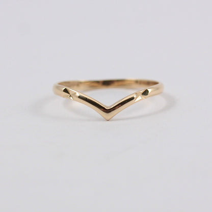 Dainty Vintage 9ct Gold Wishbone Ring, 1988