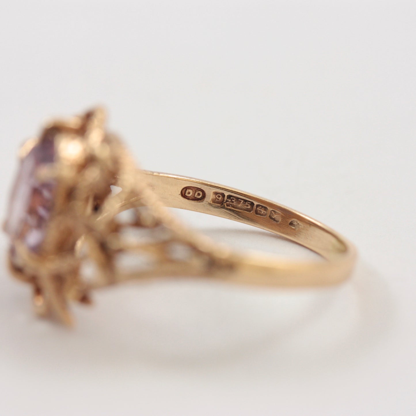 Vintage 9ct Gold Amethyst Brutalist Ring, 1973