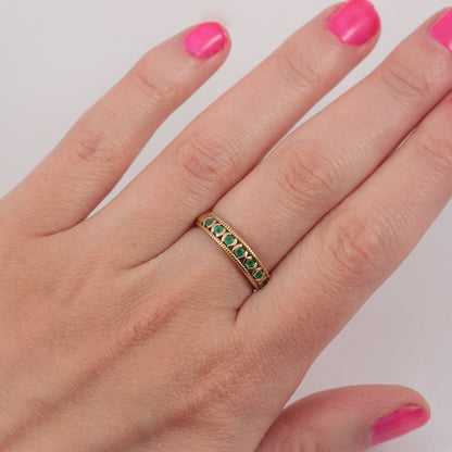 Vintage 9ct Gold Emerald 7 Stone Ring