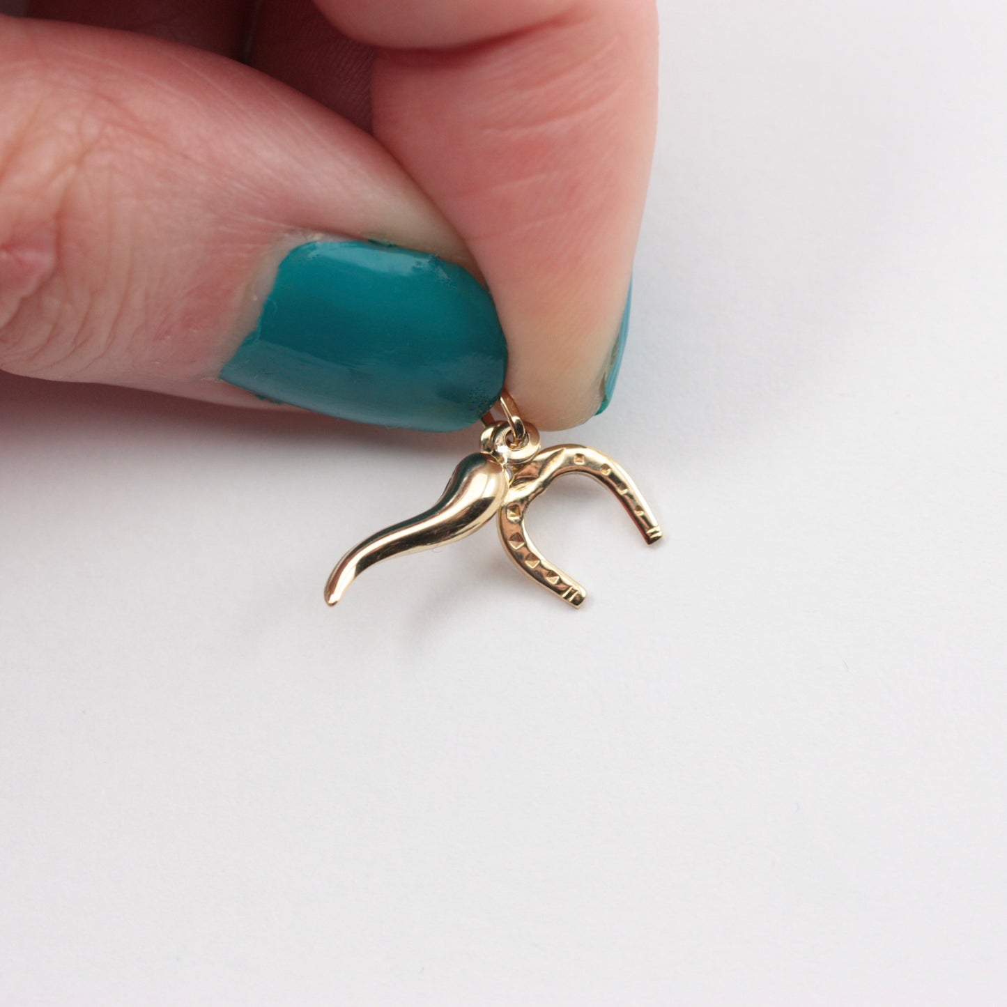 Small 9ct Gold Lucky Horseshoe & Cornicello / Horn of Life Charm