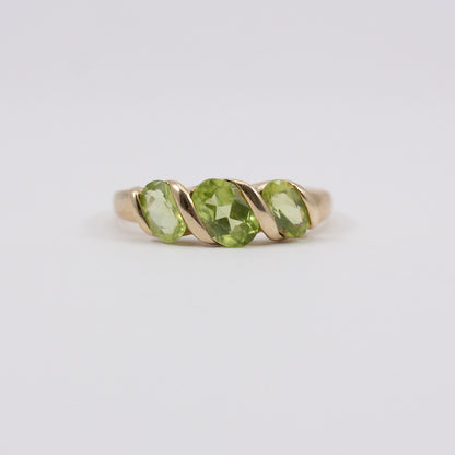 Pre-owned 9ct Gold Peridot Three Stone Ring