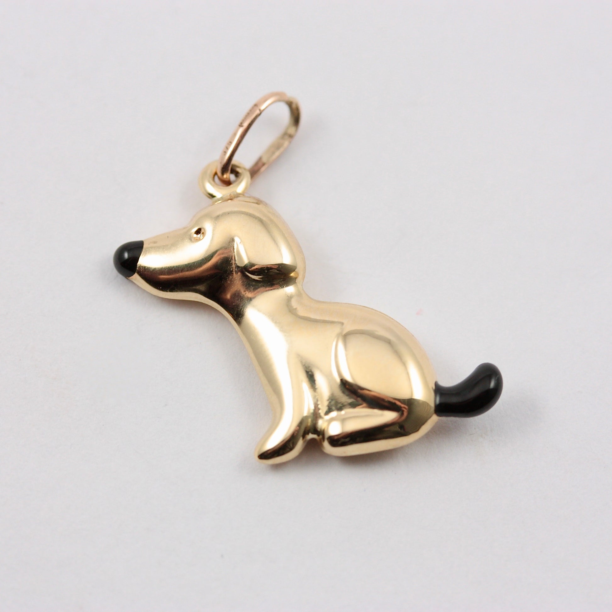 9ct gold and enamel dog charm Unoaerre