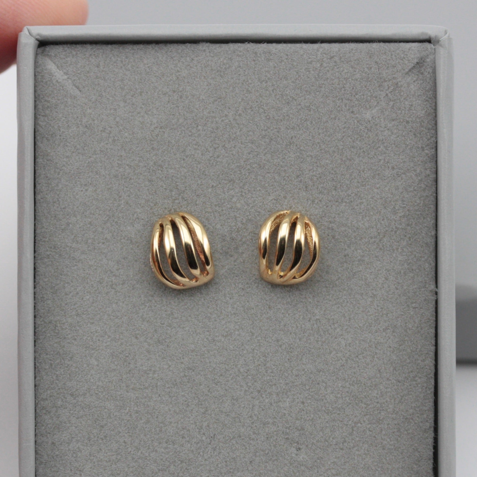 Vintage 9ct Gold Domed Wave Stud Earrings, 1980s