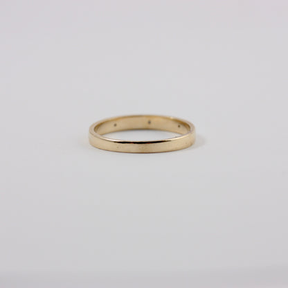 Pre-owned 9ct Gold Diamond Three Stone Band Ring