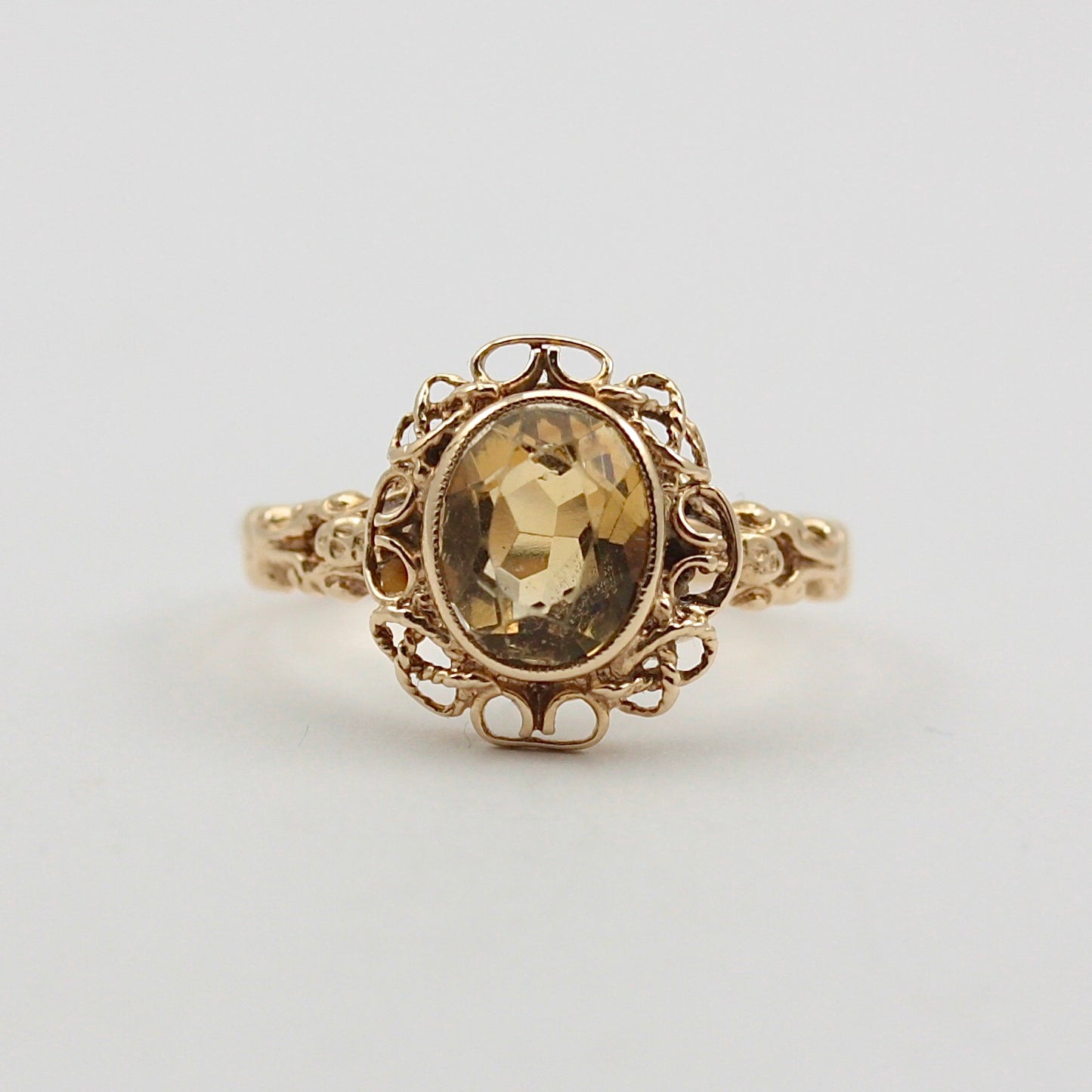 Vintage 9ct Gold Fancy Framed Citrine Ring 