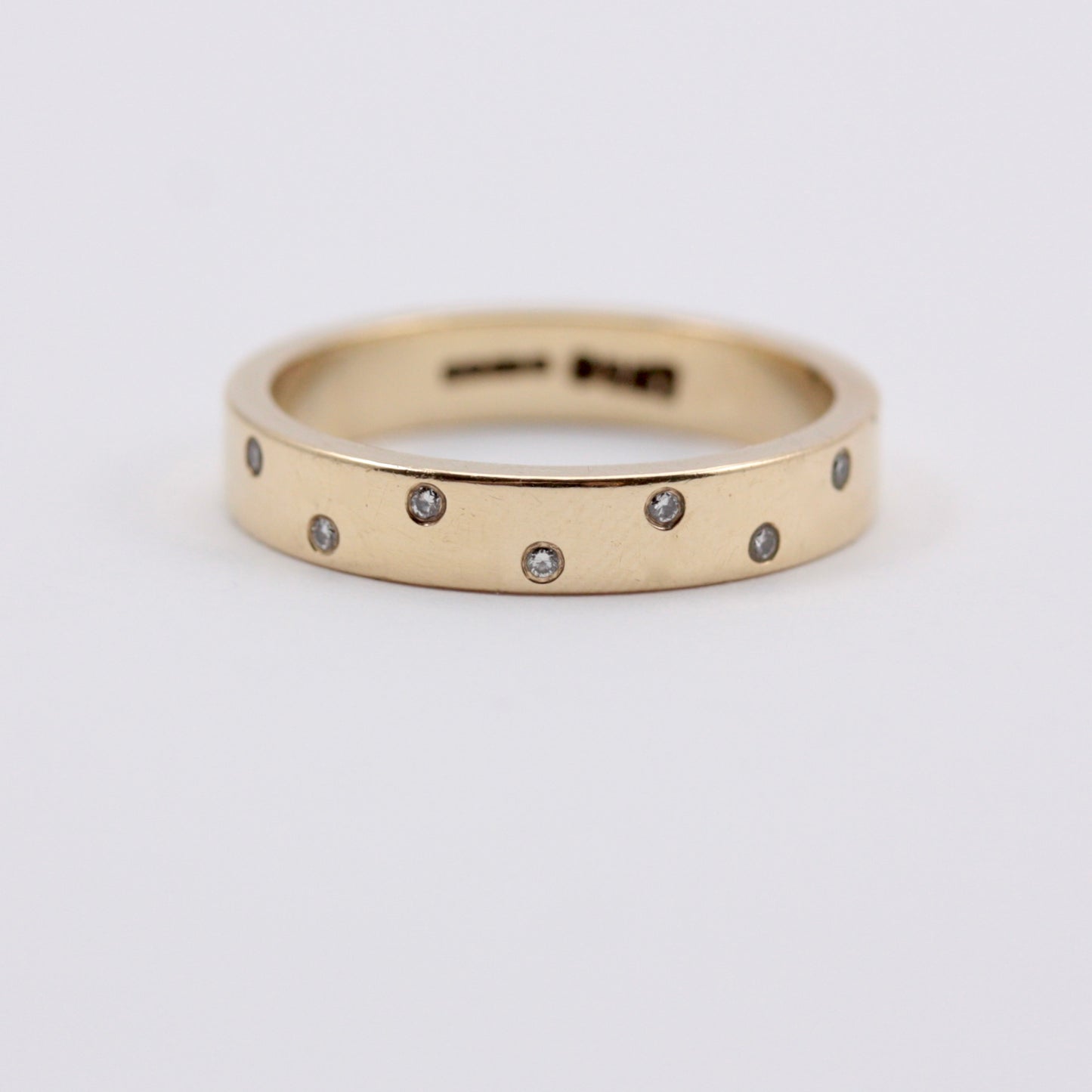 Pre-owned 9ct Gold Diamond Etoile Band Ring, 2002