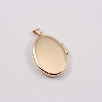 Pre-owned 9ct Gold Matte and Smooth Floral Locket, 3g