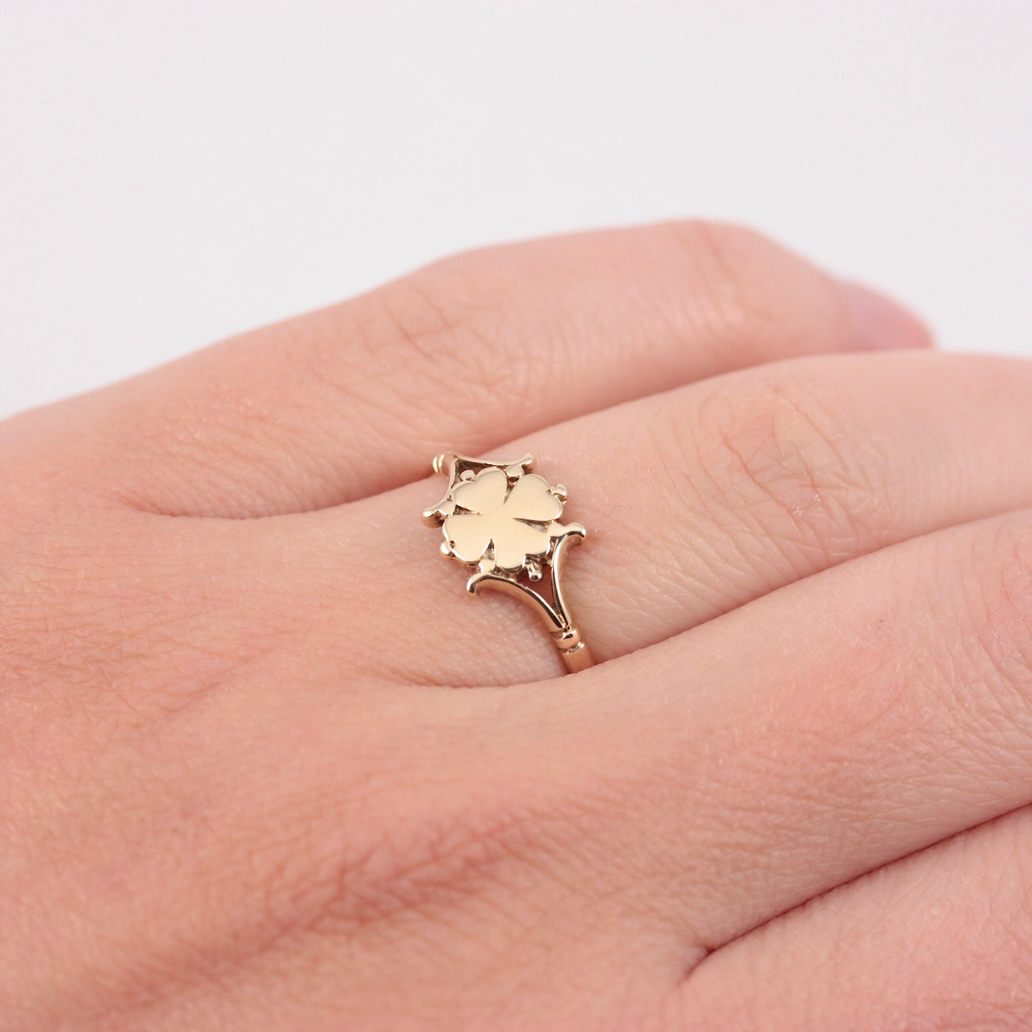 Vintage 9ct Gold Clover / Shamrock Ring, 1995