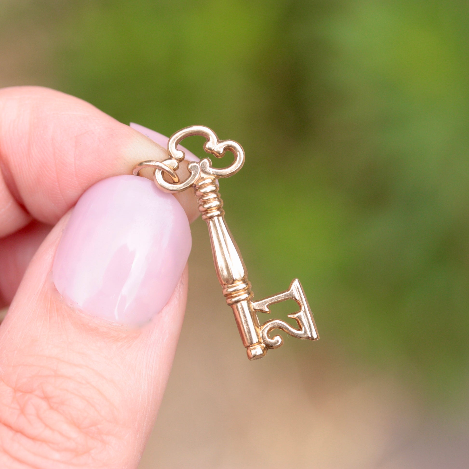 9ct gold 21st birthday charm