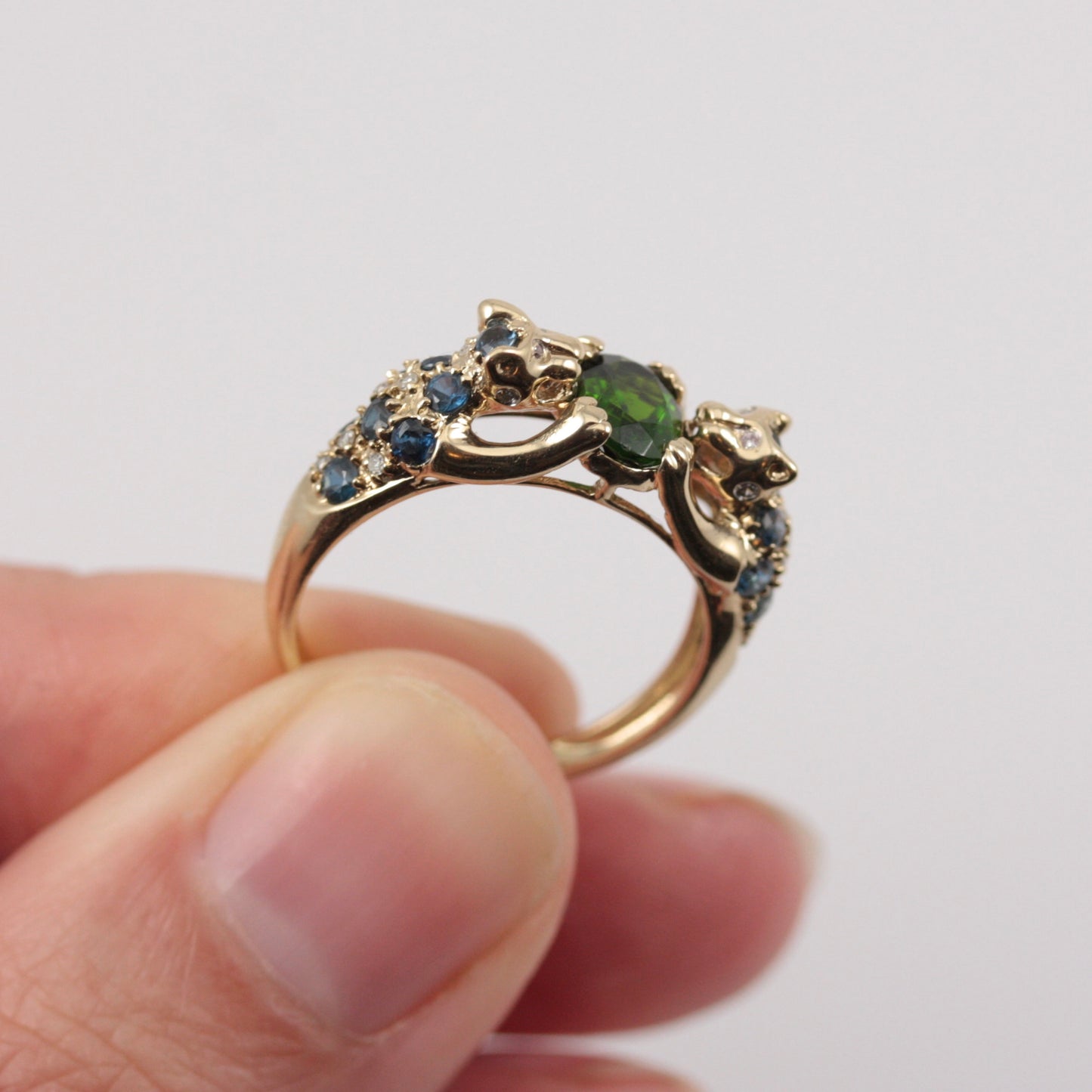 chrome diopside sapphire panther ring