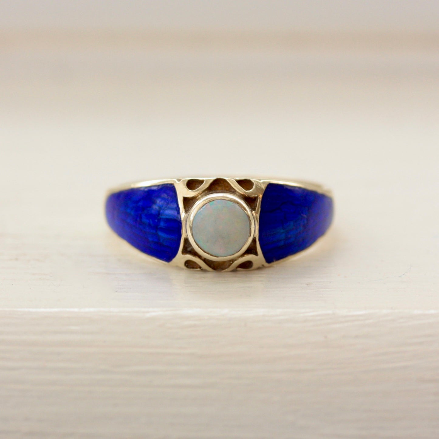 vintage 1970s enamel ring