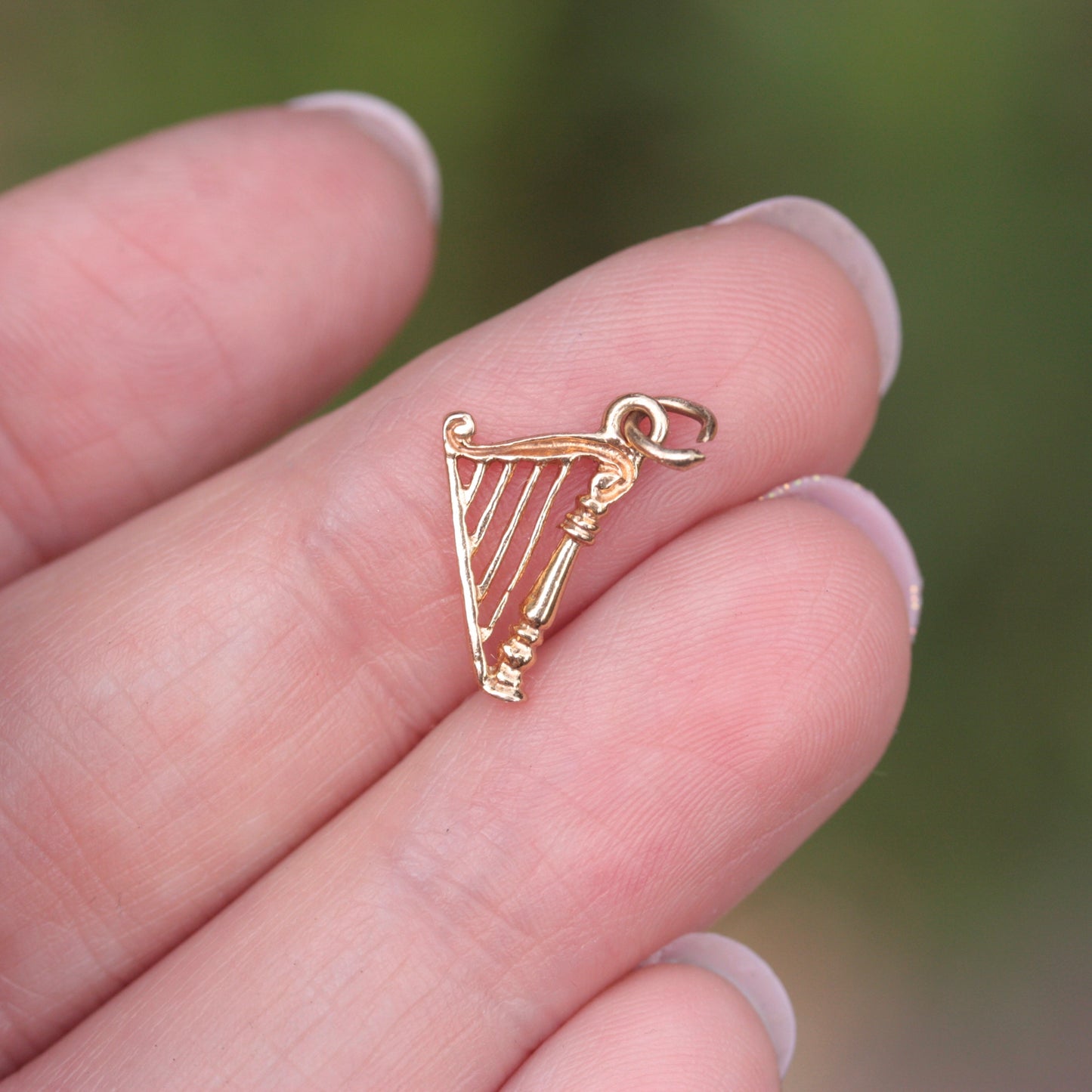 Small Vintage 9ct Gold Harp Charm