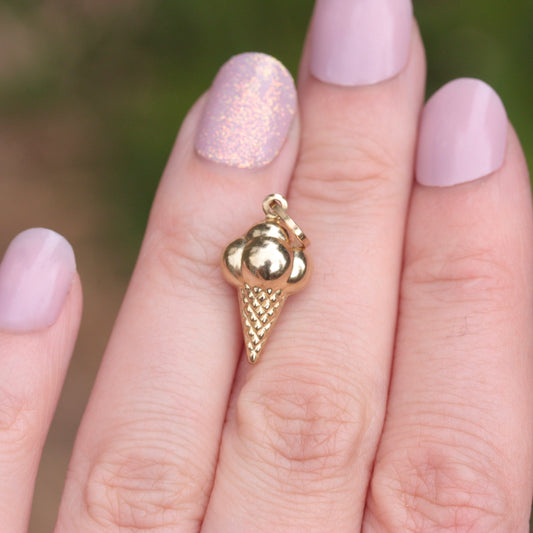vintage 9ct gold puffy ice cream charm