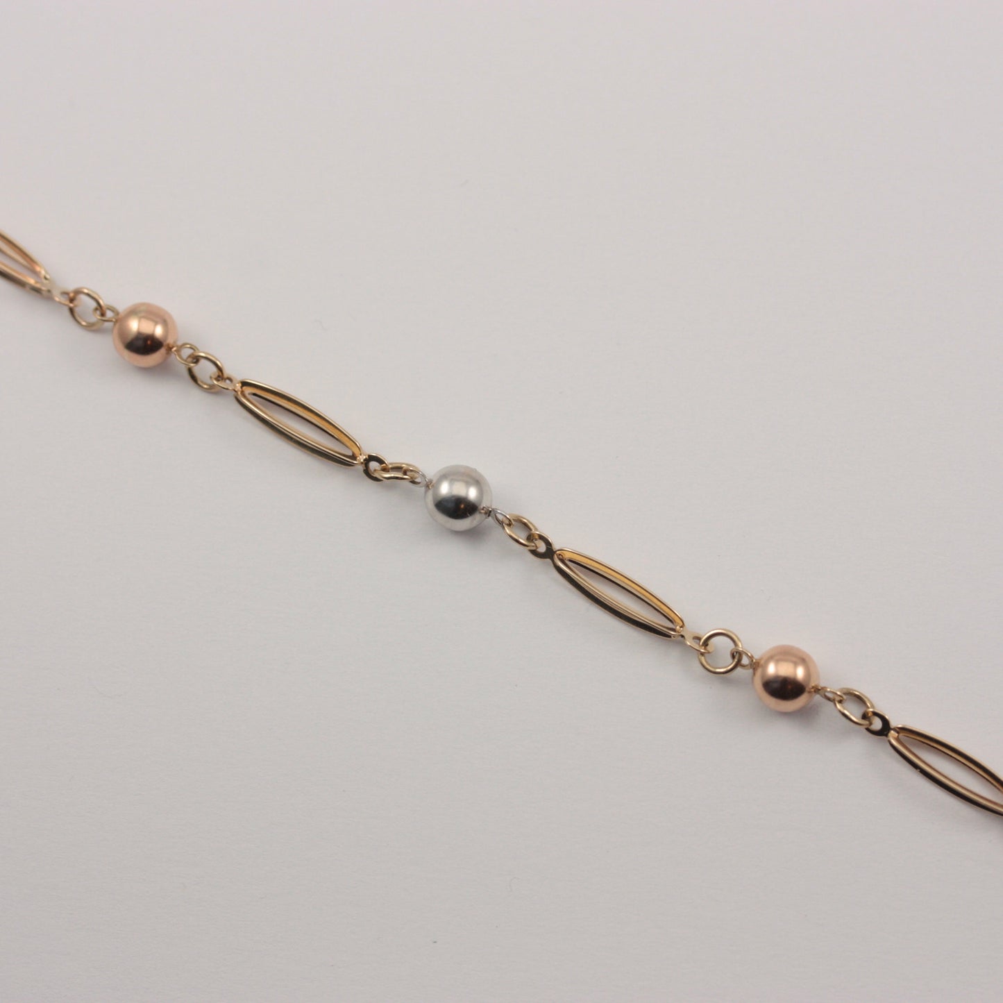 pre-owned 9ct gold fancy bracelet