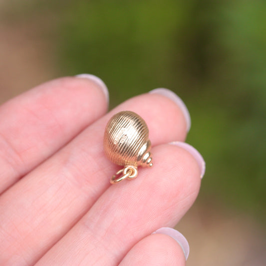 vintage gold shell charm