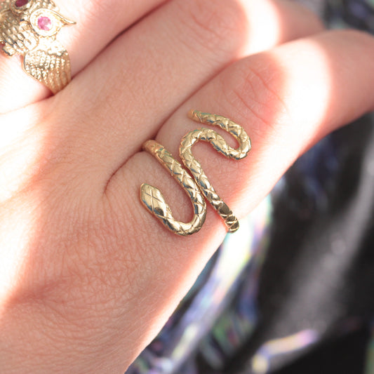 vintage gold snake ring