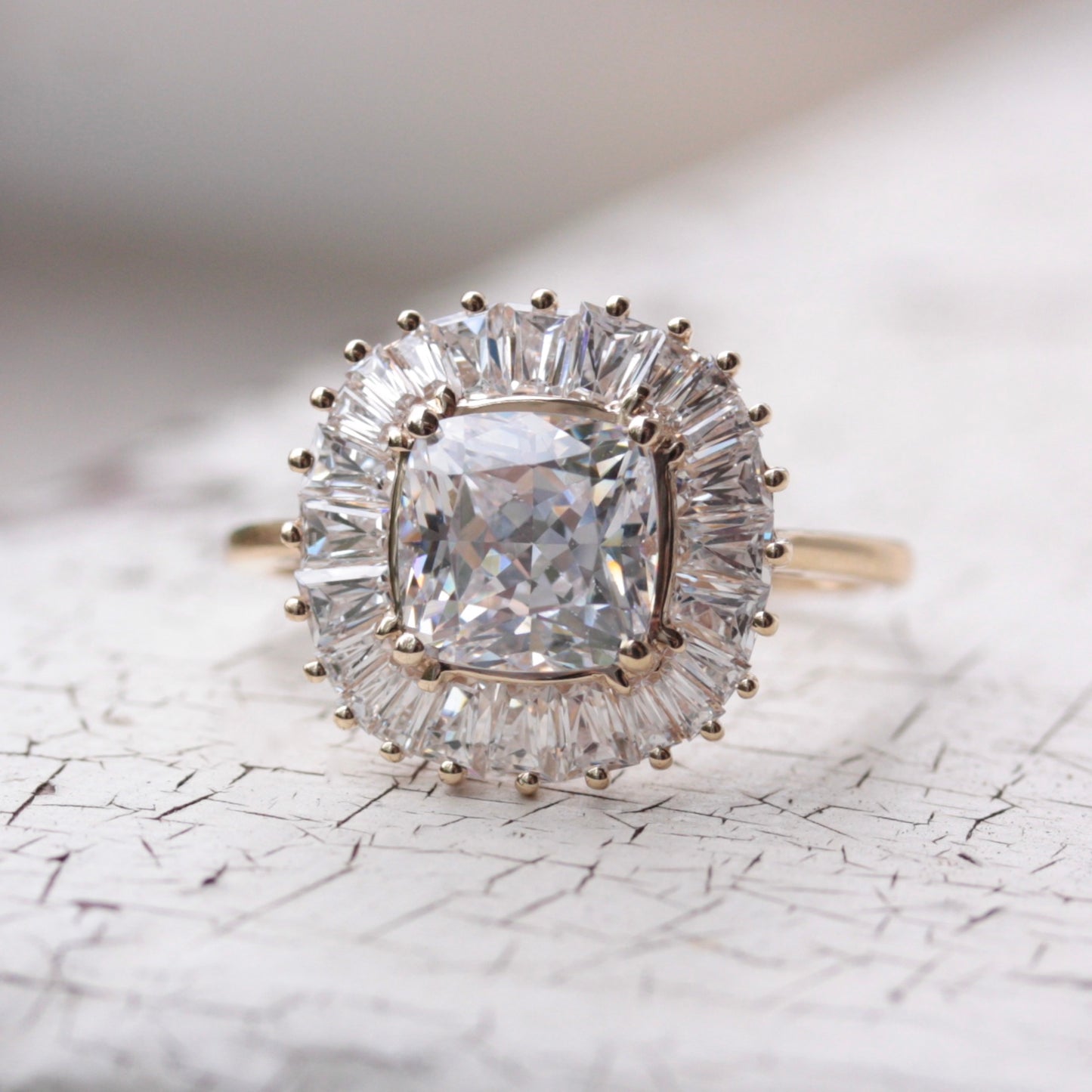 Modern Pre-owned 9ct Gold Cubic Zirconia Halo Cluster Ring