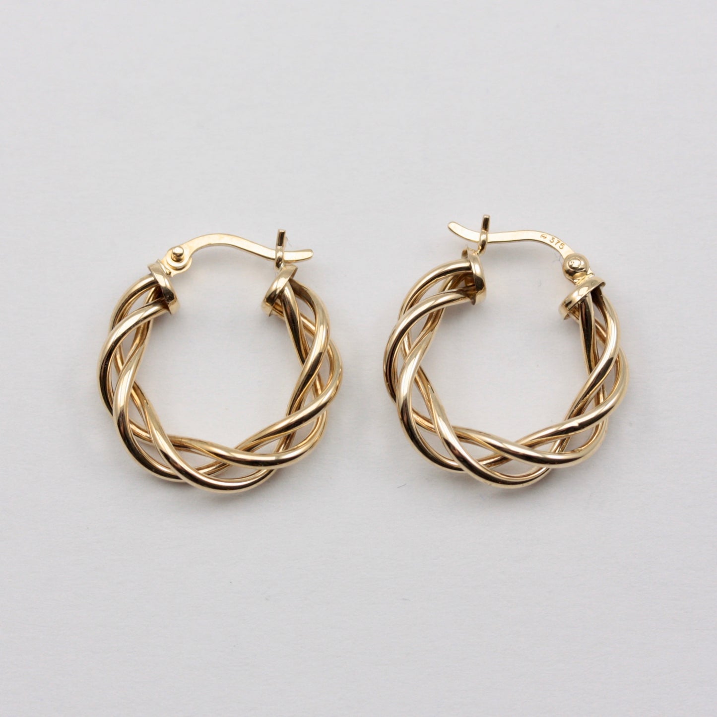 Pre-owned 9ct Gold Open Twist Hoop Earrings, Medium