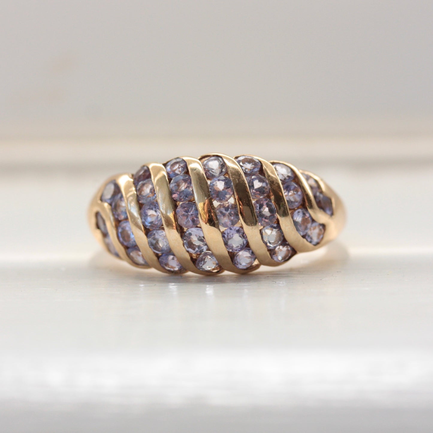 Vintage 9ct Yellow Gold Tanzanite Domed Ring