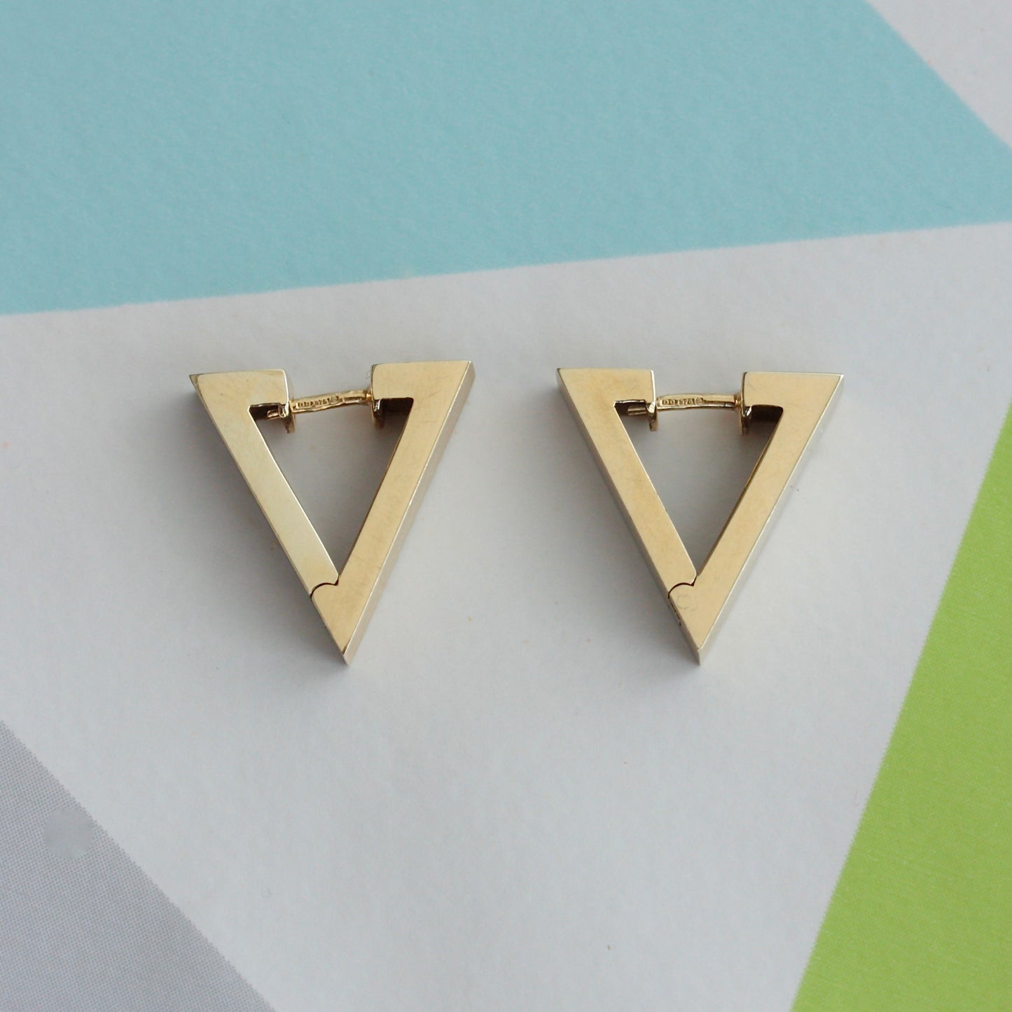 Pre-owned 9ct Gold Triangle Hoop Earrings