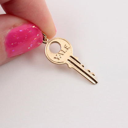 Vintage 9ct Gold Yale Key Charm, 1967