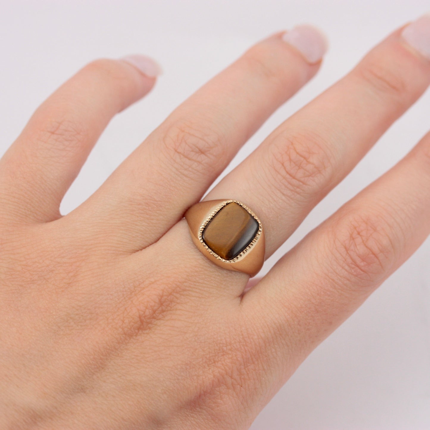 Vintage 9ct Gold Tigers Eye Signet Ring, 1984