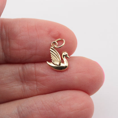 Tiny Vintage 9ct Gold Swan Charm