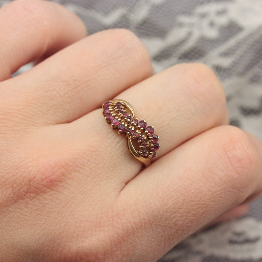 Vintage 9ct Gold and Garnet Multi Stone Ring, 1981