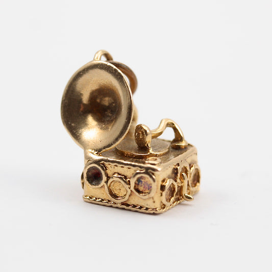 9ct gold gramophone charm
