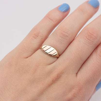Vintage 9ct Tri Colour Gold Flat Fronted Ring, 1984