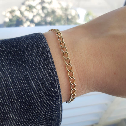 Vintage 9ct Gold Open Curb Link Bracelet, 1975