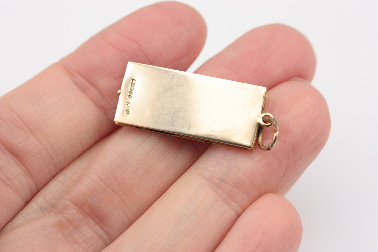 Vintage 9ct Gold and Enamel Cheque Book Charm, 1964