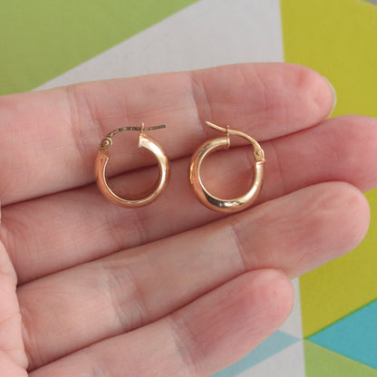 Pre-owned Small Wide 9ct Yellow Gold Hoop Earrings, Unoaerre Italy