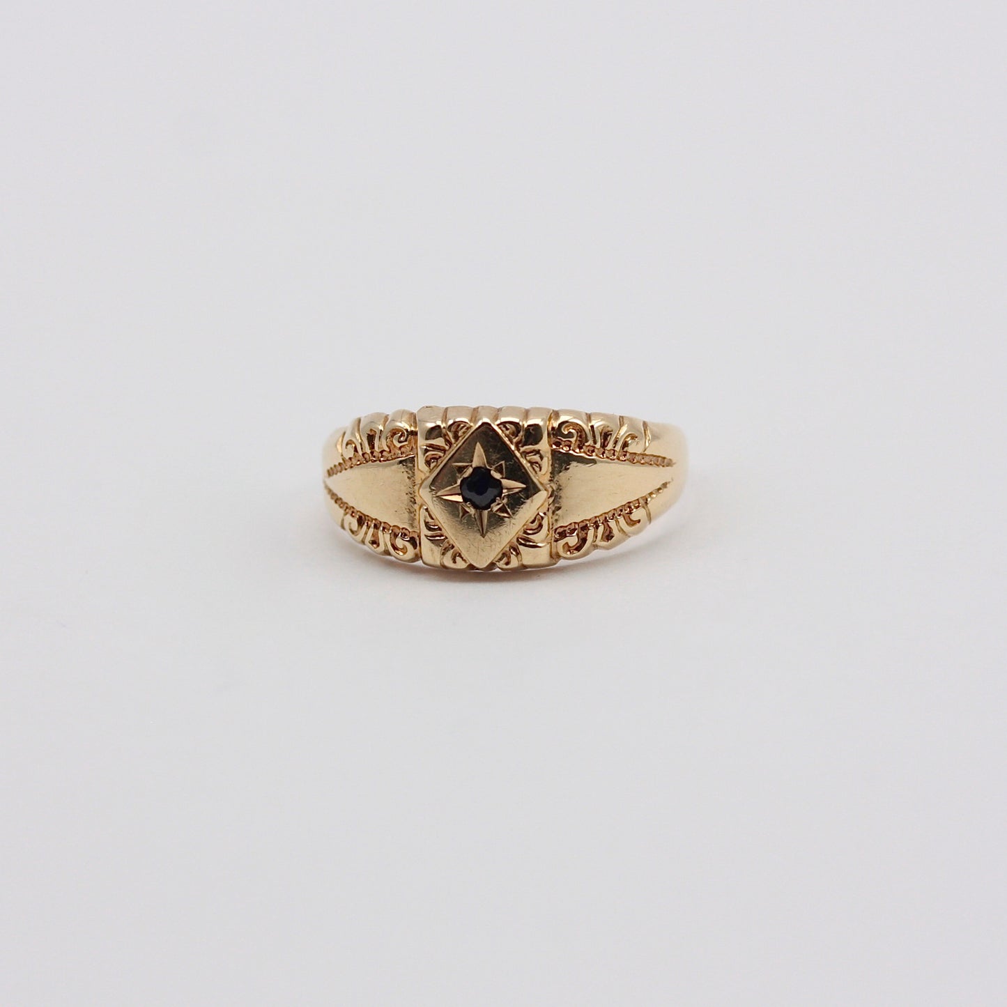 Vintage 9ct Gold Star Set Sapphire Solitaire Band Ring, 1979