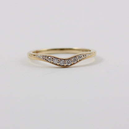 pre-owned 9ct gold diamond wishbone ring