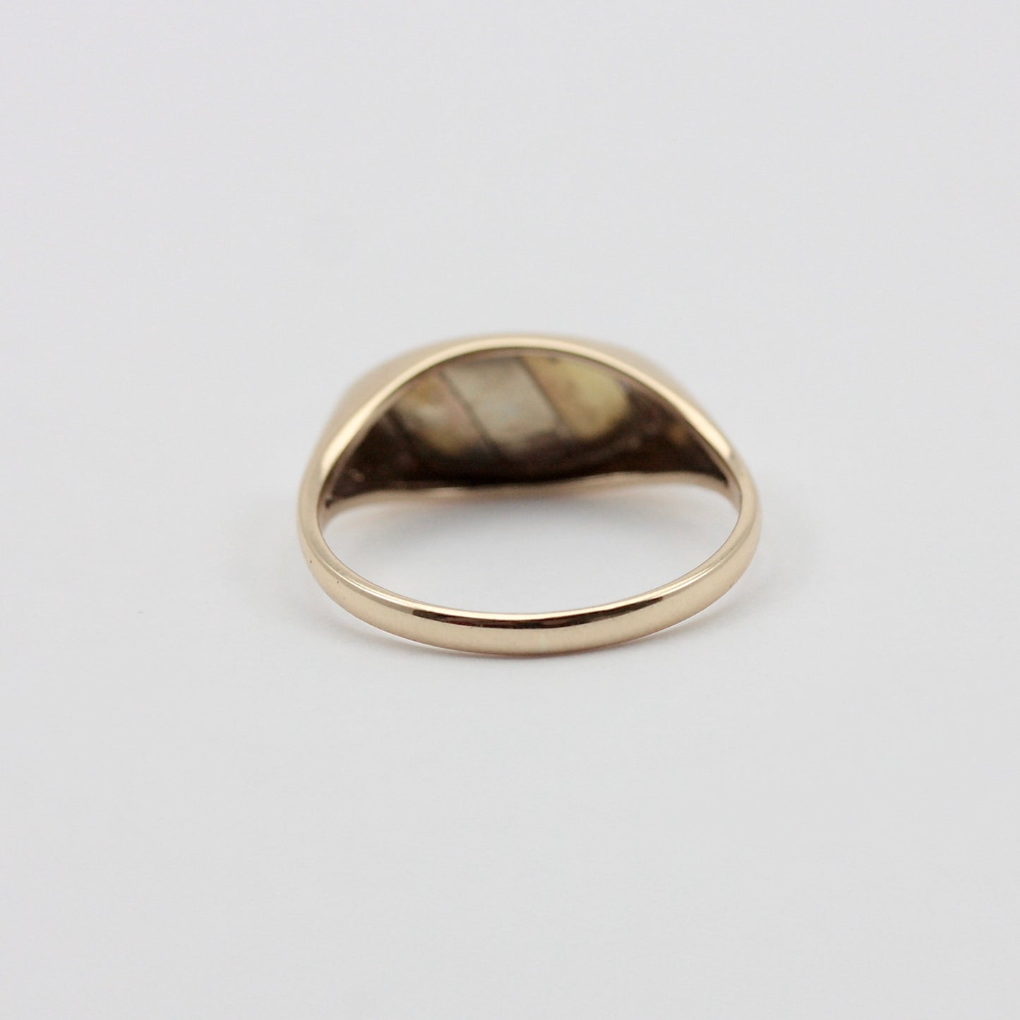 Vintage 9ct Tri Colour Gold Flat Fronted Ring, 1984