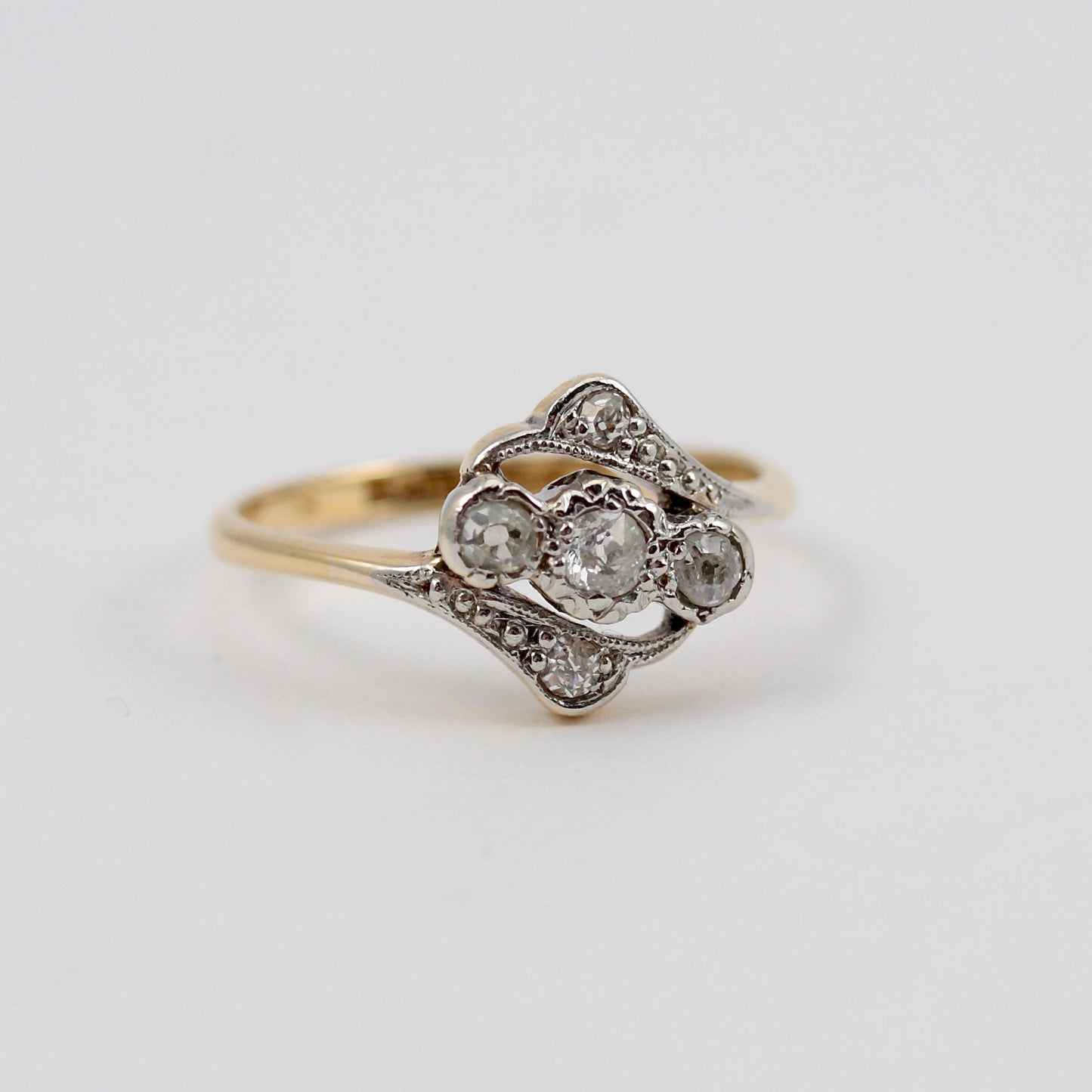 Vintage 18ct Gold and Platinum Diamond Crossover Ring