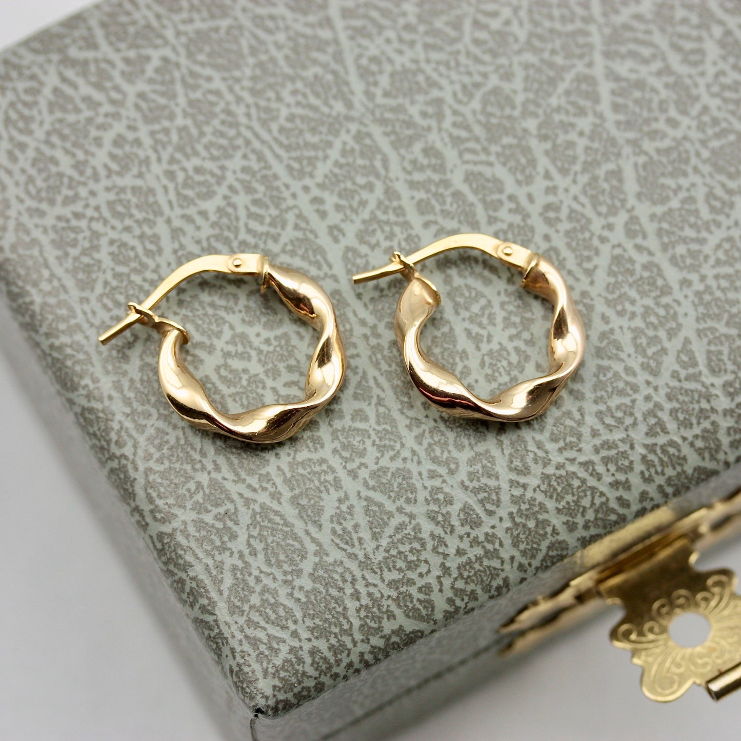 Vintage 9ct Gold Twisted Hoop Earrings, Small