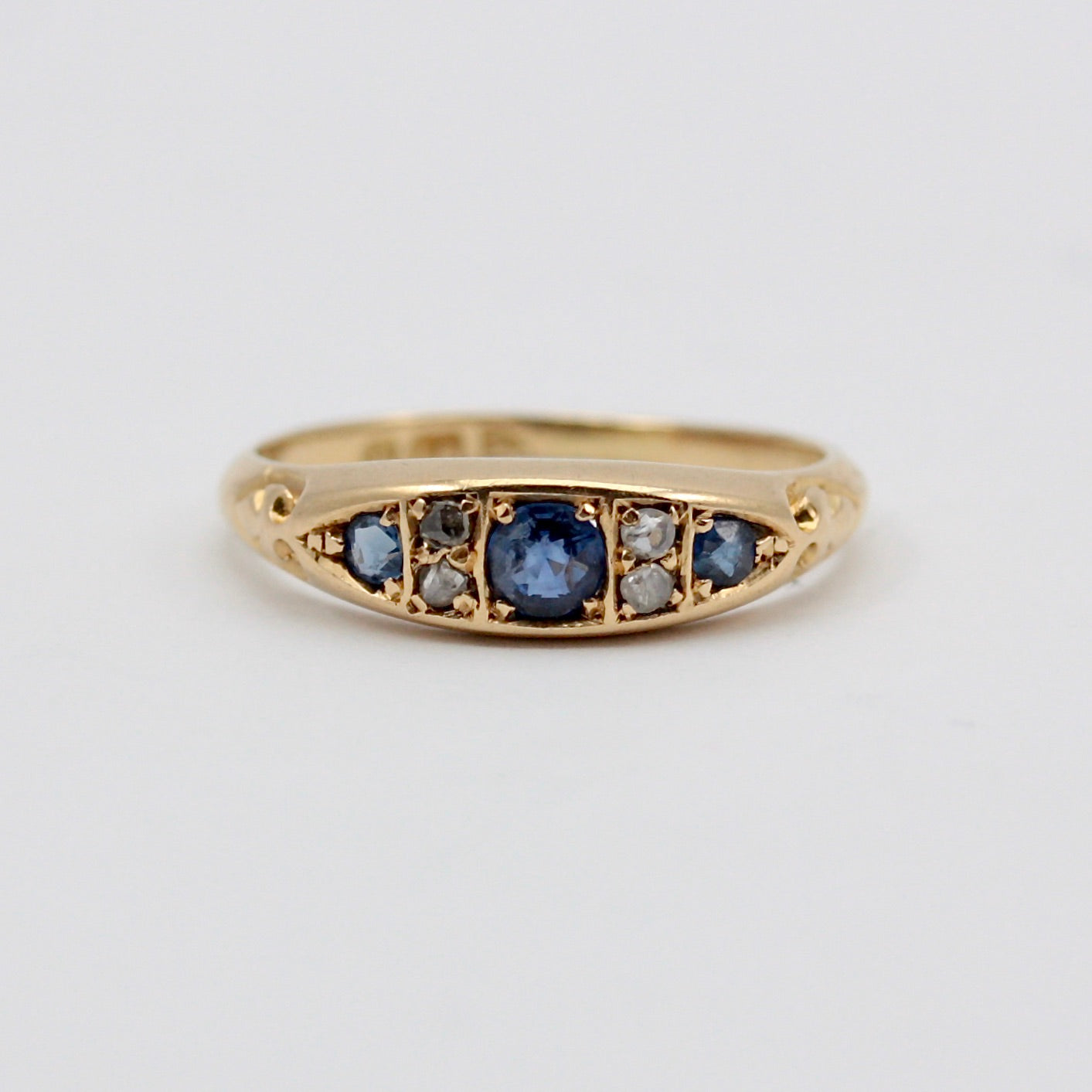 Antique 18ct Gold Sapphire and Diamond Boat Ring