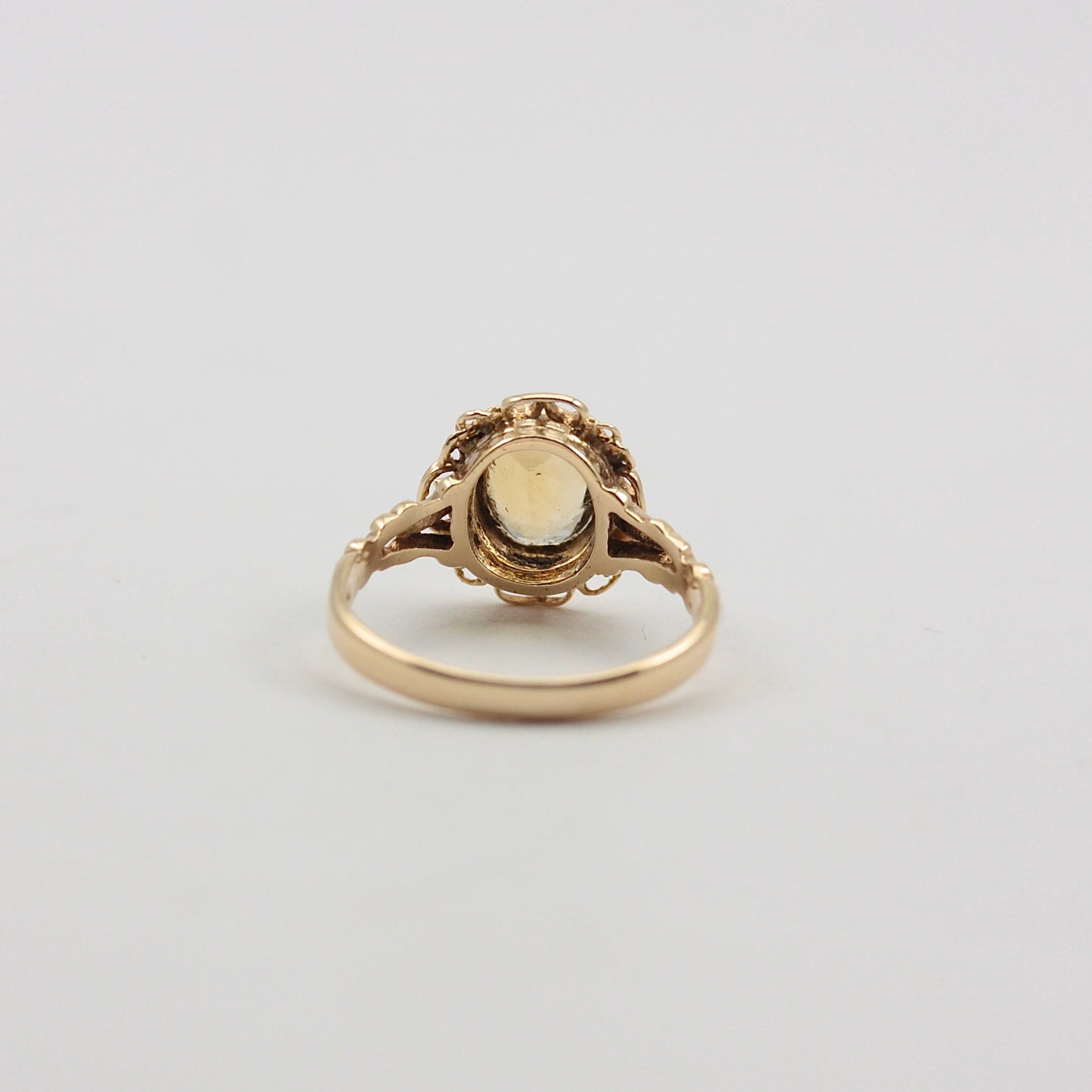 Vintage 9ct Gold Fancy Framed Citrine Ring