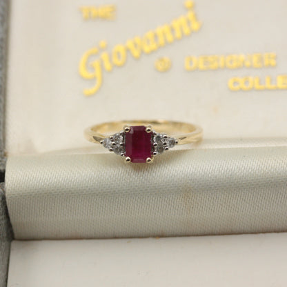 Pre-owned 9ct Gold Ruby and Diamond Ring