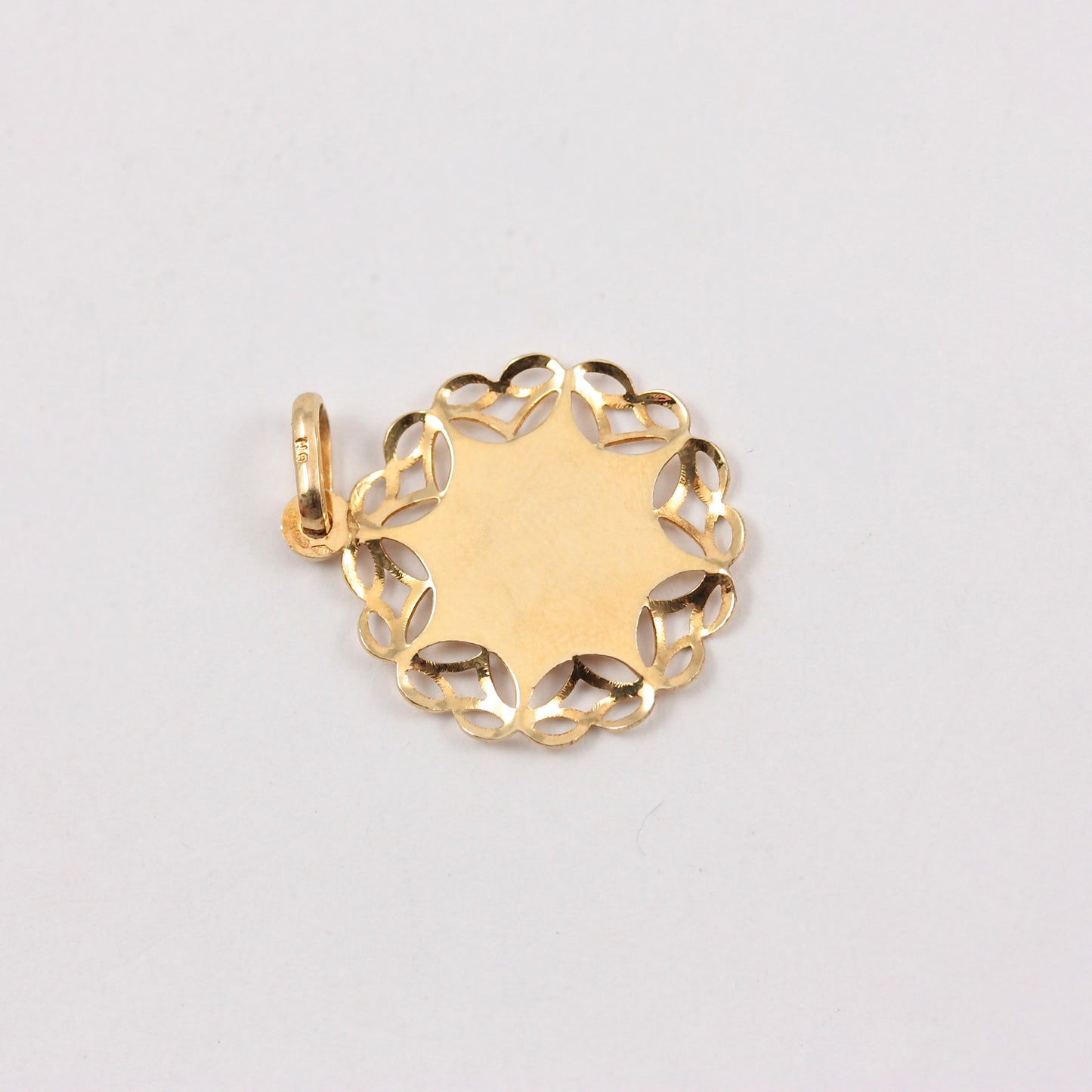 Vintage 9ct Gold St Christopher Pendant, Medium