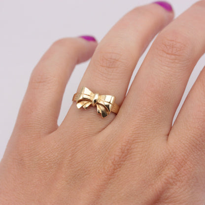 Vintage 9ct Gold Bow Ring, 1988