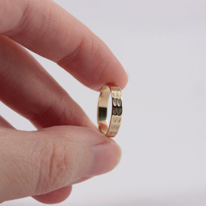 Vintage 9ct Gold Textured Band Ring, 1978